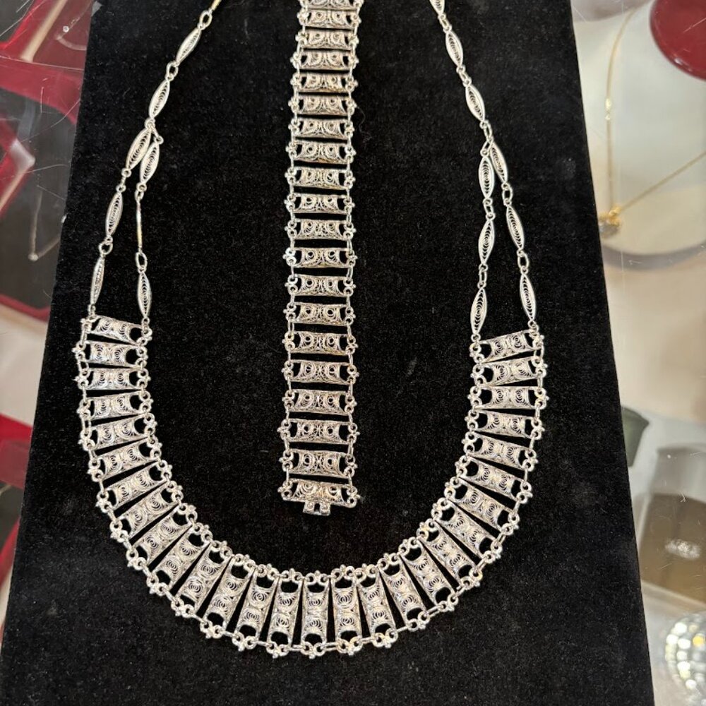 Beautiful Sterling Silver Necklace and Bracelet from Italy!